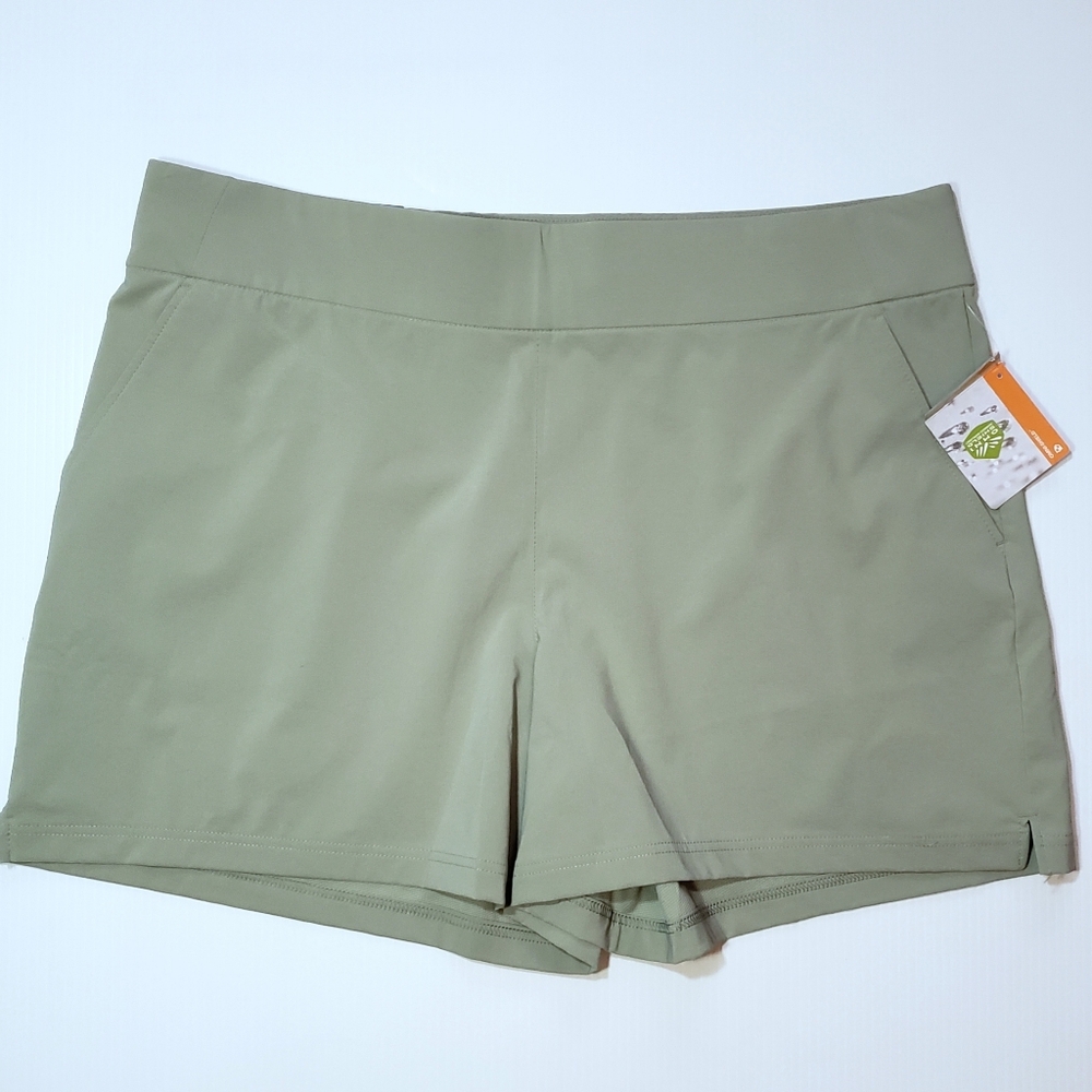 NWT Columbia Highrise Athletic Casual Shorts